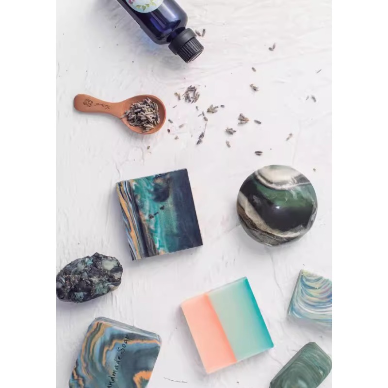 DIY Scented Soap Making Book w - Soap Making Books 评论和价格