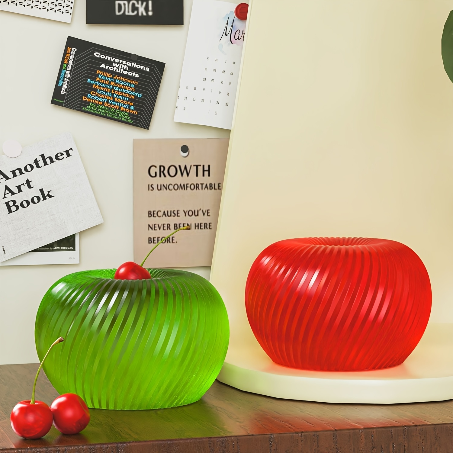 A trendy red apple silicone mo - Soap Making Lye 评论和价格